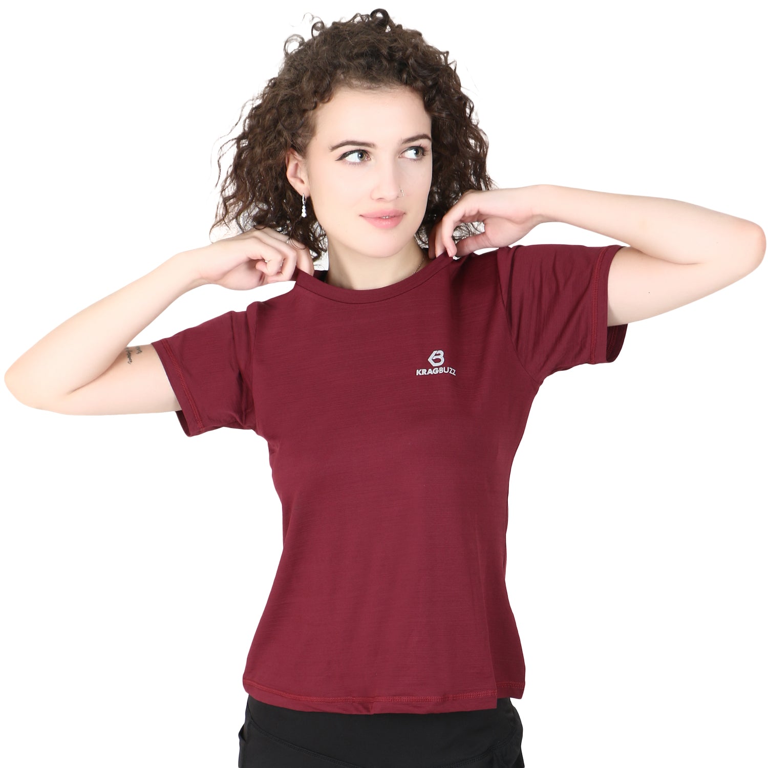 ELNA ROUND NECK T-SHIRTS