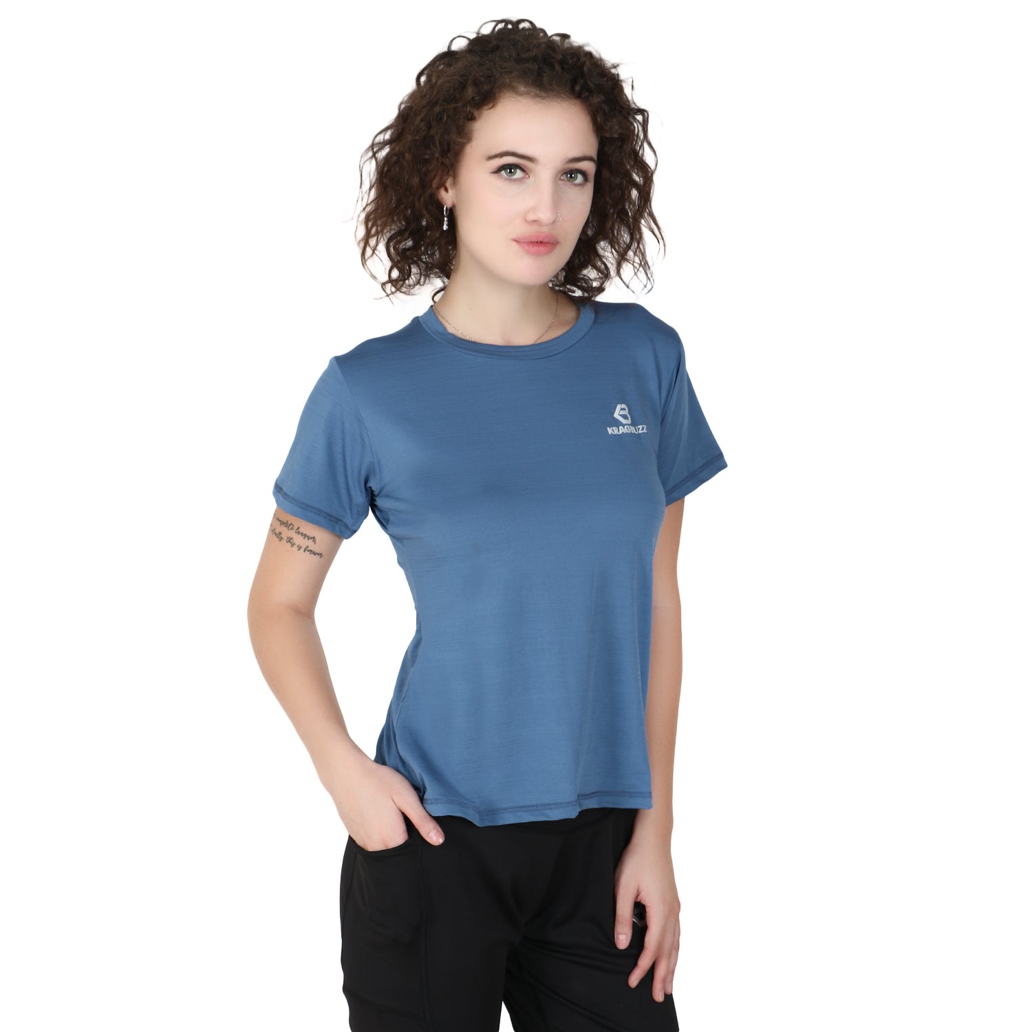 ELNA ROUND NECK T-SHIRTS