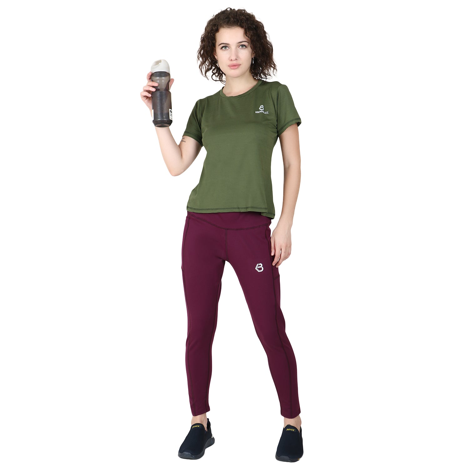ELNA ROUND NECK T-SHIRTS