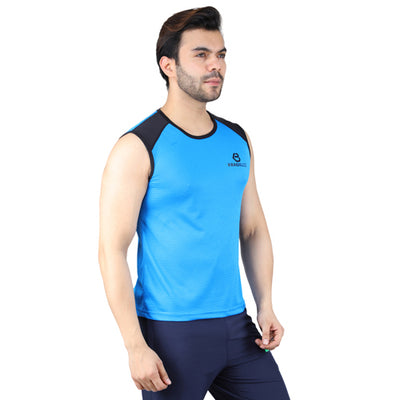 SOLID SLEEVELESS TANK view 6