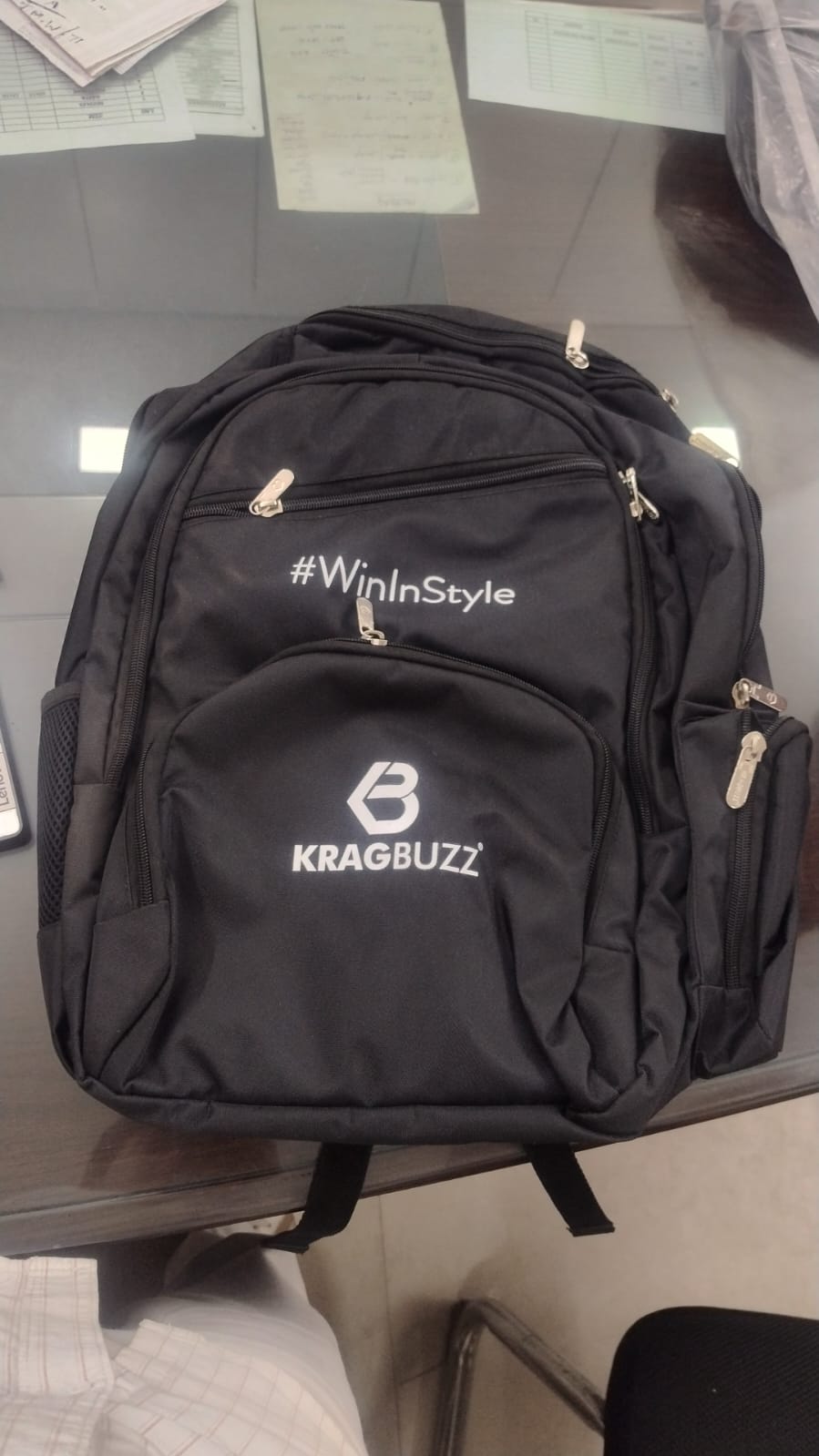 SIGNATURE BAGPACK