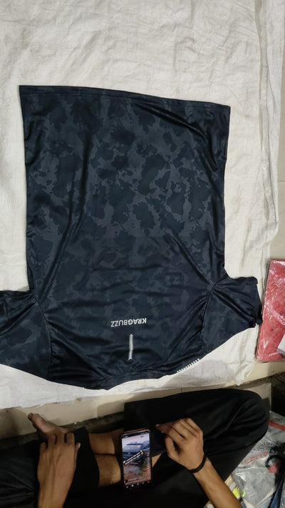 WORLD PRINT TEE view 3