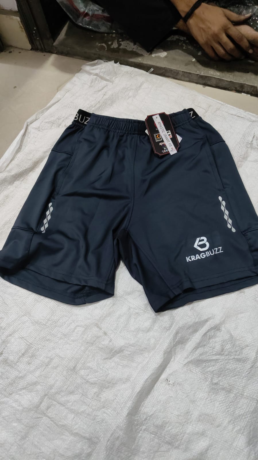 BARVO SHORTS